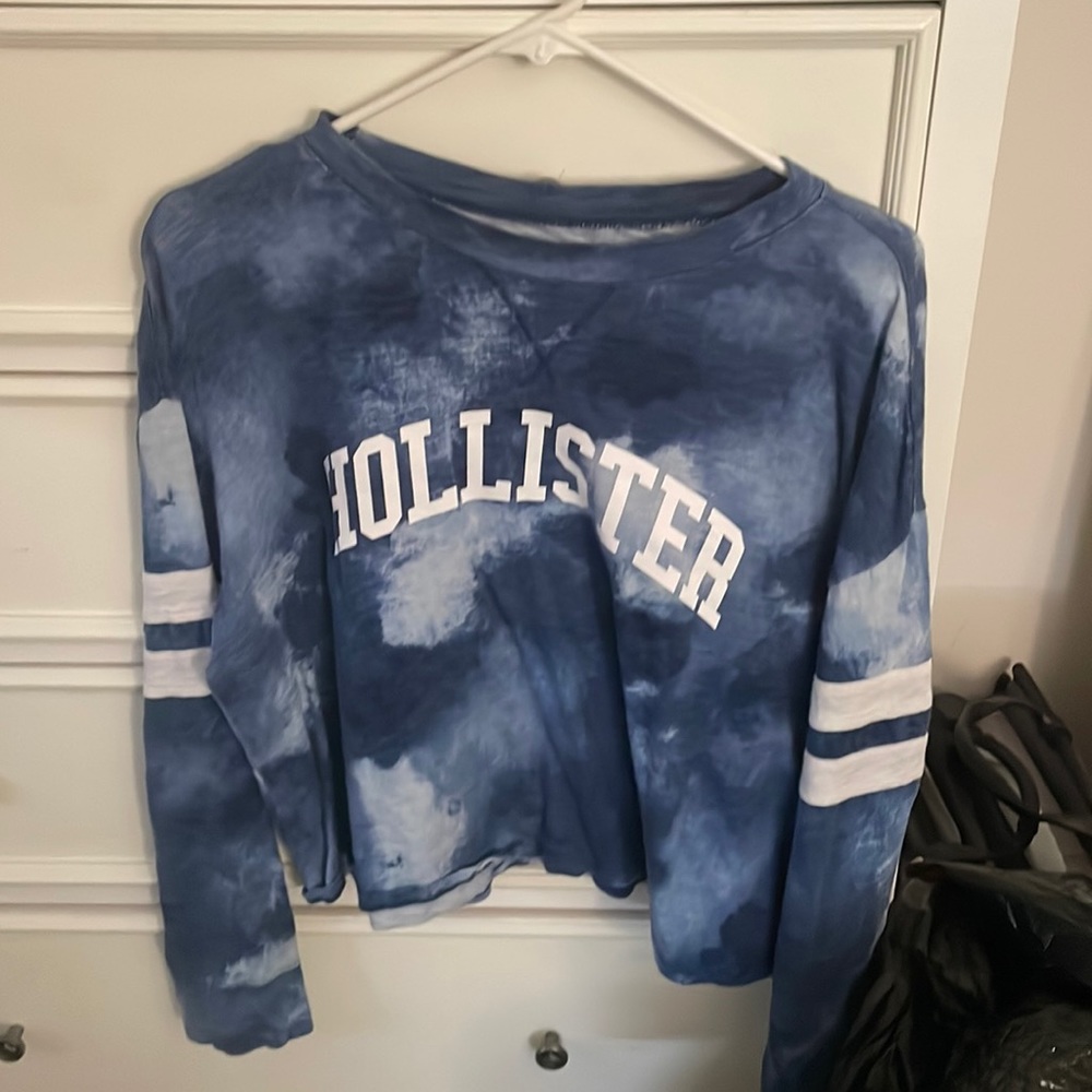 graphic top
